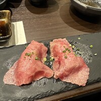 近江牛専門店 万葉 まえだ亭 - 