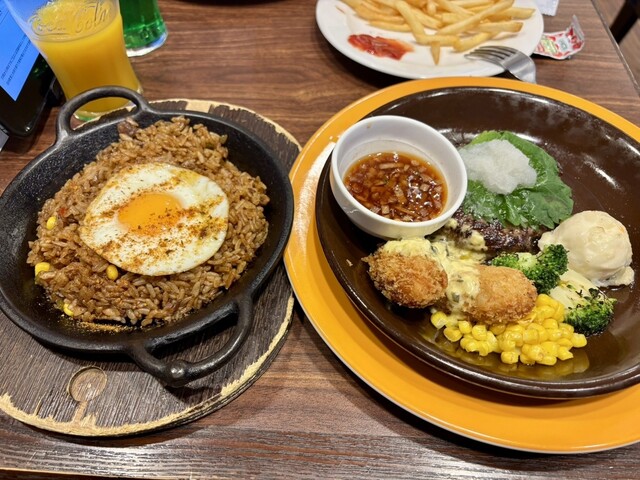 jonathan’s Nakano Yayoi Cho Ten