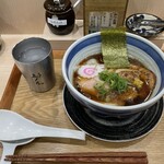 おダシと銀しゃり 中華そば 三ノル - 