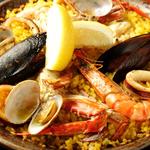 Paella with plenty of seafood (2 servings or more)