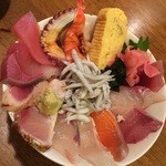 神東寿司 - 海鮮丼（アップ）