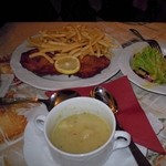 Baumeisterhaus - 《ランチ》ヴィエナー シュニッツェル フライドポテト添え