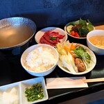 Farm Dining MOCO - しゃぶしゃぶ定食 1,890円(税込)
      