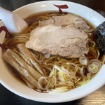 中華そば処 琴平荘 - 『中華そば(中間)』