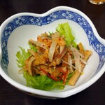 黒百合 - 鮪の皮のピリ辛合え