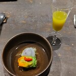 Aspirant - .....⑦イチローさん花ズッキーニ 　淡路鱧と出汁　金華火腿　季の美ジン.....⑤野沢菜　ゆず　みかん　ジャスミンティー 　ヘーゼルナッツ　オリーブ茶　コンブチャ.....