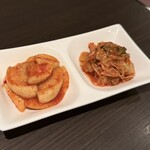 博多もつ鍋 やま中 - 