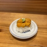 鮨脩 - 馬糞うに