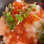 千年鮭 井筒屋 - 贅沢な気分に