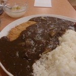 鳳林 - 普通盛りのカツカレー