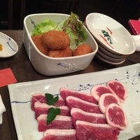瓦町どら鴨 - コロッケとお鍋のお肉