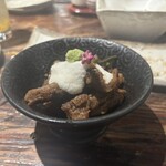 母屋食堂　一炭もんめ - 蝦夷鹿煮とろろ掛け