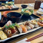 雷音 - 料理写真:特選にぎり昼膳