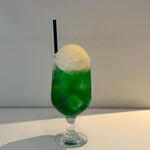 セピア カフェ - クリームソーダ