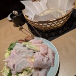 Kani Fugu Ryori Genpin Minamikoshigaya - 刺身河豚