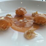 フィリップ・ミル 東京 - 柿のマルムラード　シャンパンムース　柿のジュレと栗のグリエ　ソースシャンパン