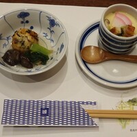 うなぎ処 山道 - 小鉢と茶碗蒸し