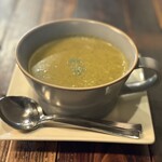 カフェ&キッチン ドリトル - 法蓮草のスープ