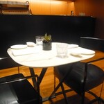 ブルガリ イル・カフェ - 店内