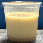 Pastel - こちらはカラメルとプリンの二層ですね♪