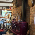 カフェ・ル・プティ・ニ・トロワ - 