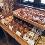 一夜城 ヨロイヅカ・ファーム - 陳列棚左