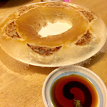 かしわや - 独特な羽付き餃子 350円