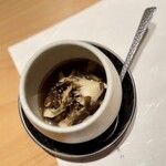 和 のぎ - 牡蠣と黒舞茸蒸し