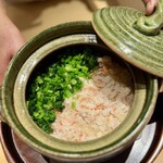 和 のぎ - かにと青菜の土鍋ご飯