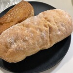 しあわせをはこぶパン - ドゥミバケット