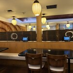 グルービー 京成店 - 他にそれぞれ区切られているベンチシートの席もあり子供も安心！