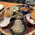 鶏と魚と炭火焼き 燈 - 