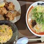 越後秘蔵麺 無尽蔵 洛北阪急スクエア店 - 