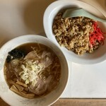 東京まん - らーめん チャーハン