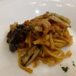 リストランテ ラ チャウ - ポルチーニ茸とうさぎのラグーのタリオニーニ