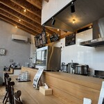 BEER&CAFE ASIS - お洒落な店内