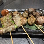 博多野菜巻き串ともつ焼き すみび - 
