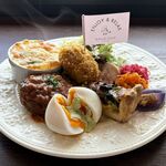 KAIJU CAFE - カイジュウ定食　　　　　　～大人様ランチstyle～