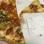 ドミノ・ピザ - 料理写真: