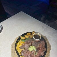 国産熟成焼肉 肉バル ドウラクコリーダ ランドマーク店 - 