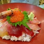 伊勢網元食堂 - 海鮮丼を反対から