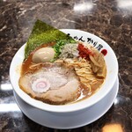 自家製麺 ら～めん かり屋 - 濃厚辛煮干しら～めん
