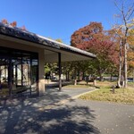 三輪山本 お食事処 - 素麺屋は数あれど店構えは超高級店の面影。