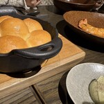 SMOKE DOOR - 右の海藻バターはお店の方の中で『わかめバター』って呼んでるって