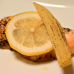 御湯宿 中屋 - 強肴：サーモンレモン蒸しヤングコーン味噌漬け