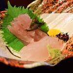 御湯宿 中屋 - 造り：かじき鮪、平目