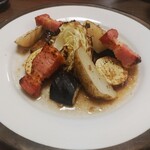 あつしん家 - 季節の野菜とベーコンの焼きサラダ　ヴィネグレットソース