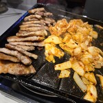 サムギョプサル専門店 金ちゃん 新宿西口店 - 