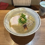 ジャパニーズ ラーメン 五感 - 