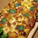 海鮮イタリアン バンビーノ - くっとーと（@kuttoto.gourmet）／撮影